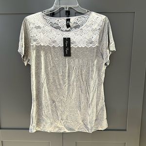 NWT{Alcea Rosea}Sz L Gray T-shirt with lace trim
